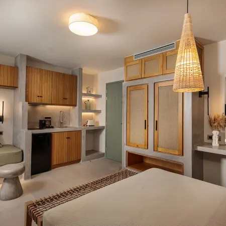 Makava Suites Naxos