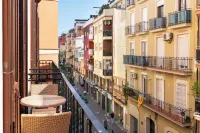 Caliu Apartments Barcelona - Camp NOU Hôtels à : L'Hospitalet de Llobregat