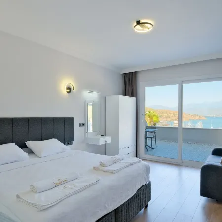 Miralya Suites