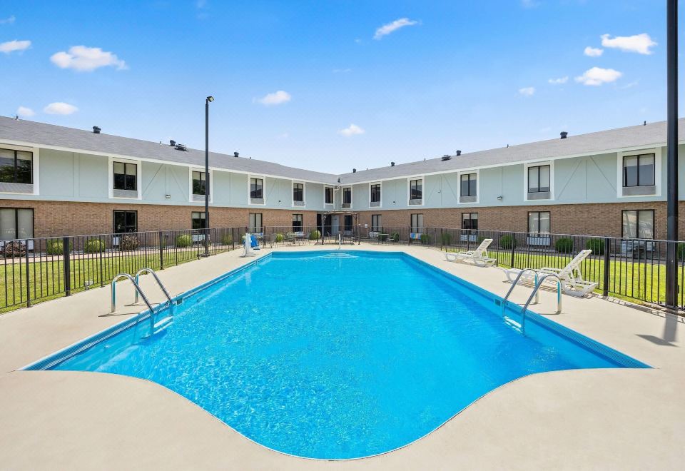 슈퍼 8 외부 전경