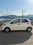 FabView Studio Apartments - parking