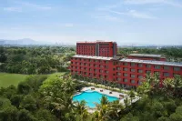 Saya Grand Club & Spa Resort by Treat - piscina