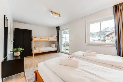 VYLD: Hirschberg with balcony and mountain view