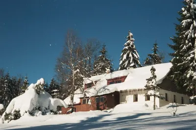 4 lovely apartments on beautiful place in mountains in tourist´s and ski area Отели в г. 