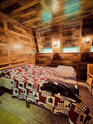 A-Frame Retreat I 34 Acres I Lake/Camping/Hot Tub