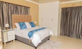 Kwena Cottage