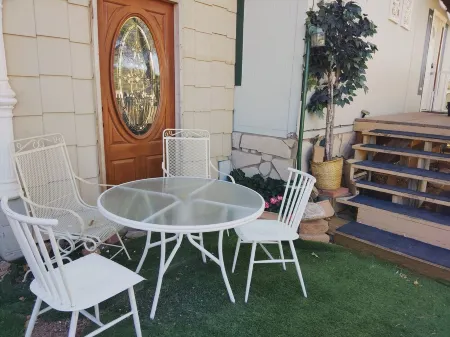 Castle House Отели в г. Пейсон