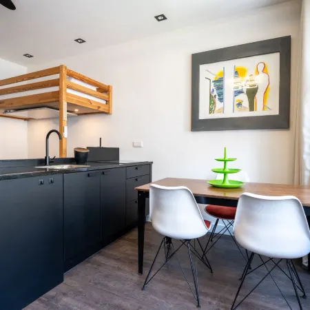 Centrally located "Maris"