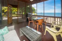 Modern Beachfront Casita with Dock and pool ON THE BEACH