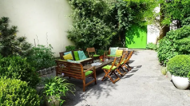 Powerspace Apartment - Nature in the city with easy parking