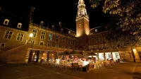 The old store: a completely renovated apartment in the center of Leiden Hotels in 
