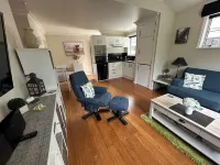 Hidden Gem - Bed & Breakfast فنادق في أبر هوت سيتي