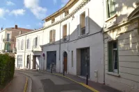Apartment Mezzanine Cannes Hotels in Prado - Republique