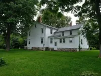 Historic 1874 Farm House at Foot of Gunks Hotels in Shawangunk