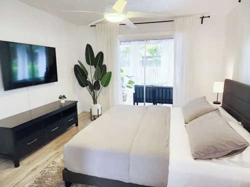 Modern, Fully Renovated Home only 7 minutes from the Beach