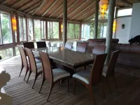 House with 5 suites with spectacular views to the sea!