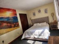 Charming Resort Home. Pet-Friendly! Hotels in Coolbaugh Township