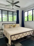 Charming 1-bedroom apartment in vibrant St Thomas with WiFi