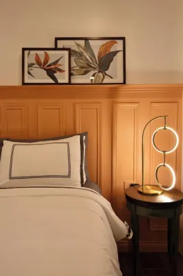 The Gabourel House - Monarch Suite  호텔