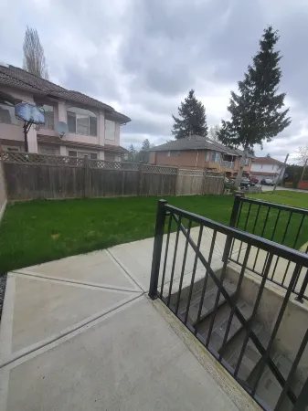 Lux Modern 2bd Radiant Suite+Free Parking