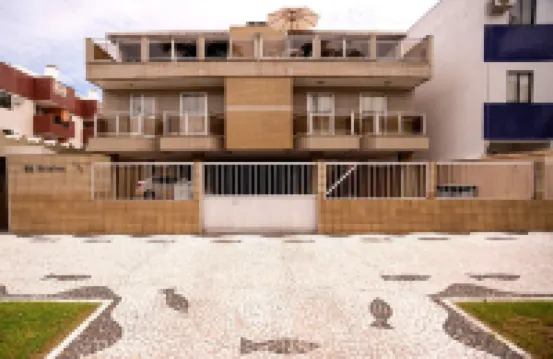 COVERAGE IN CAIOBÁ 2 BLOCKS FROM THE SEA 馬蒂紐斯酒店