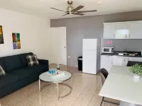 Casa Blanca de Playa Hotels in Guaniquilla