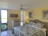 Gentle Winds  2/BR 2/BA  Closest building to the Sea! Sunset Views! Ground Floor