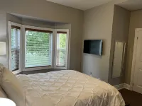 Cozy Spacious Townhouse in The Blue Mountains Các khách sạn gần Toronto Ski Club