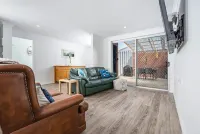 2 Bedroom Unit   Central,  5 minutes walk to pristine beaches! Newly renovated