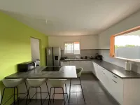 Évasion Tropicale : Villa de Rêve Avec Piscine Hotel a Petit-Bourg