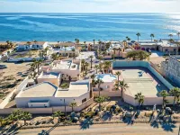 Las Conchas Beach Front Villa 1-15 Bedrooms- Kayaks-Tennis-Fun  호텔