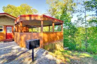 Unwind Near the Lake Fire Pit Marina Nearby - 3-Star