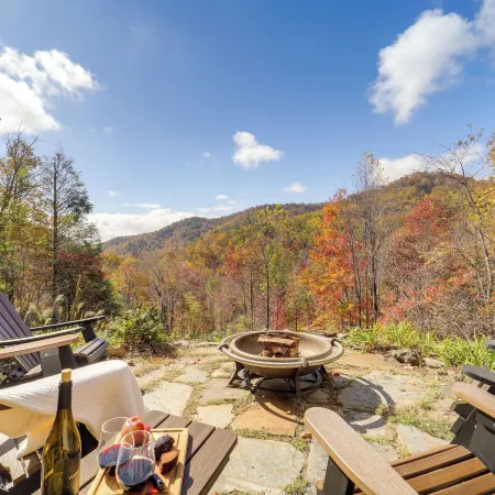 Secluded Lenoir Cabin 4 Mi to Dtwn Blowing Rock