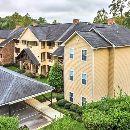 Condo on Kingwood Golf Course ~ 3 Mi to Main St!