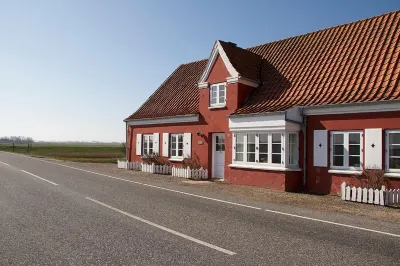 Rudbøl Grænsekro Hotels near Daler Church