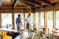 Holiday Acres Resort Hotels in Rhinelander