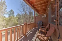 Show Low Condo w/ Grill, Near Lake & Trails! - 3 étoiles