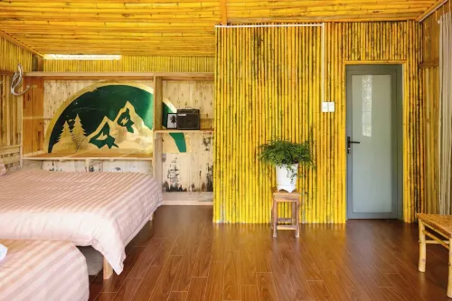 Scent Châlet D - Village Hotels in Ta Nung
