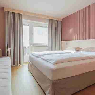 Mari Pop Hotel Rooms