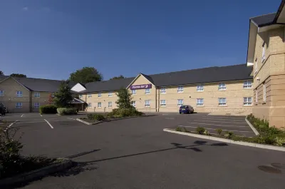 Premier Inn Chippenham Hotels near Chippenham railway station