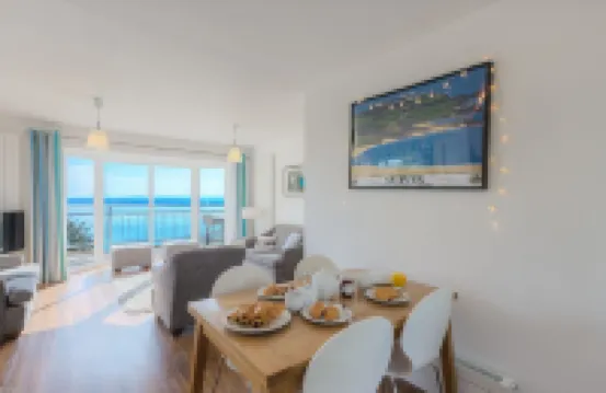 特雷莫爾納景色