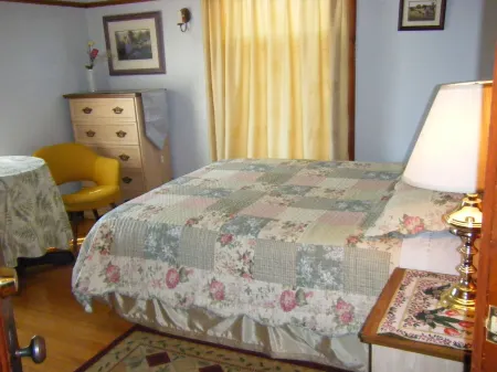 Glory Inn Downtown Moncton