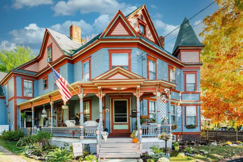 The Tea Rose Inn at Plymouth Hotels in Rumney