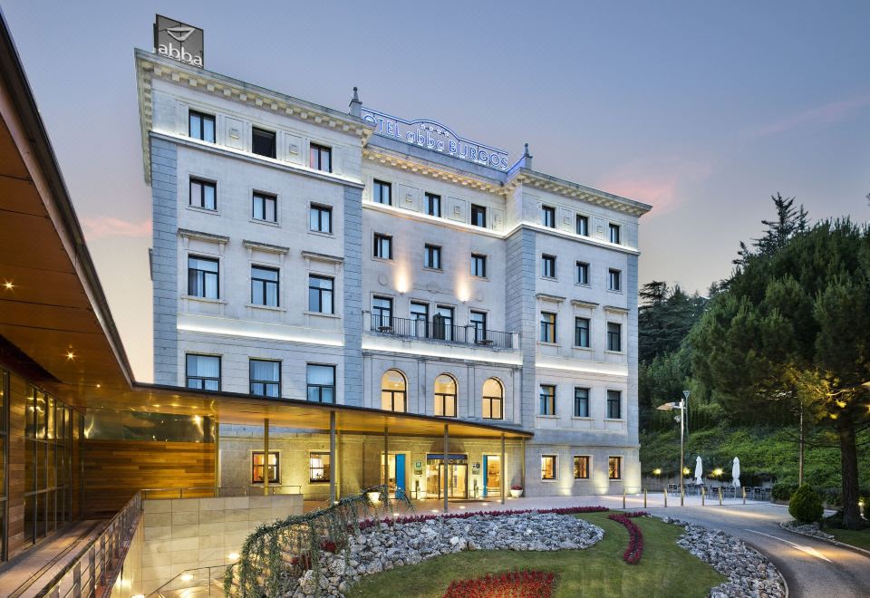 hotel overview picture