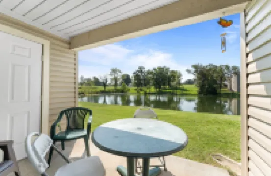 Carefree Getaways 2 Bedroom Condo by RedAwning - Parkplatz