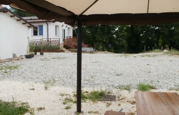 拉吉倫特農家樂