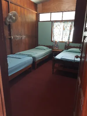 Cabinas Leyko Các khách sạn gần Muelle Turístico, San Carlos