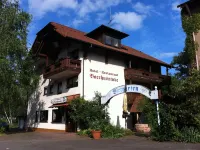 Hotel Bacchusstube Garni Hotels in Haibach