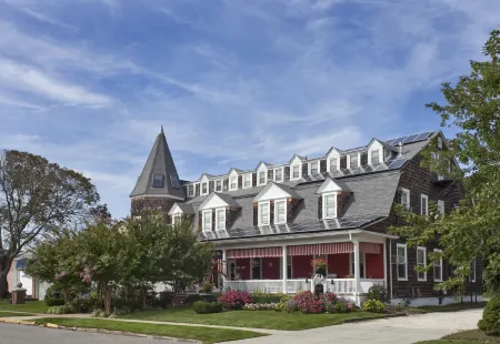 Spring Lake Inn Отели рядом с достопримечательностью «Парк Дивайн»