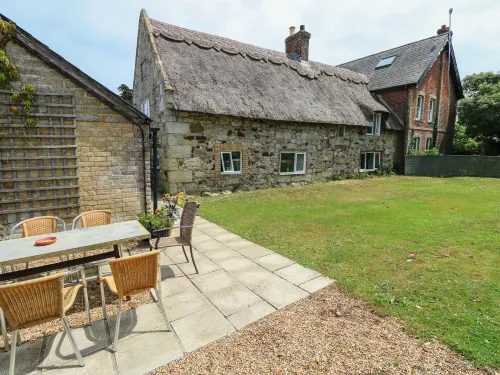 Hill Farm Cottage Hotel di Totland